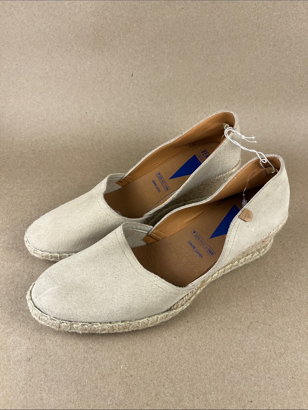 NWOT Verbenas made in Spain Leather Women’s Beige Espadrille Wedge 8.5